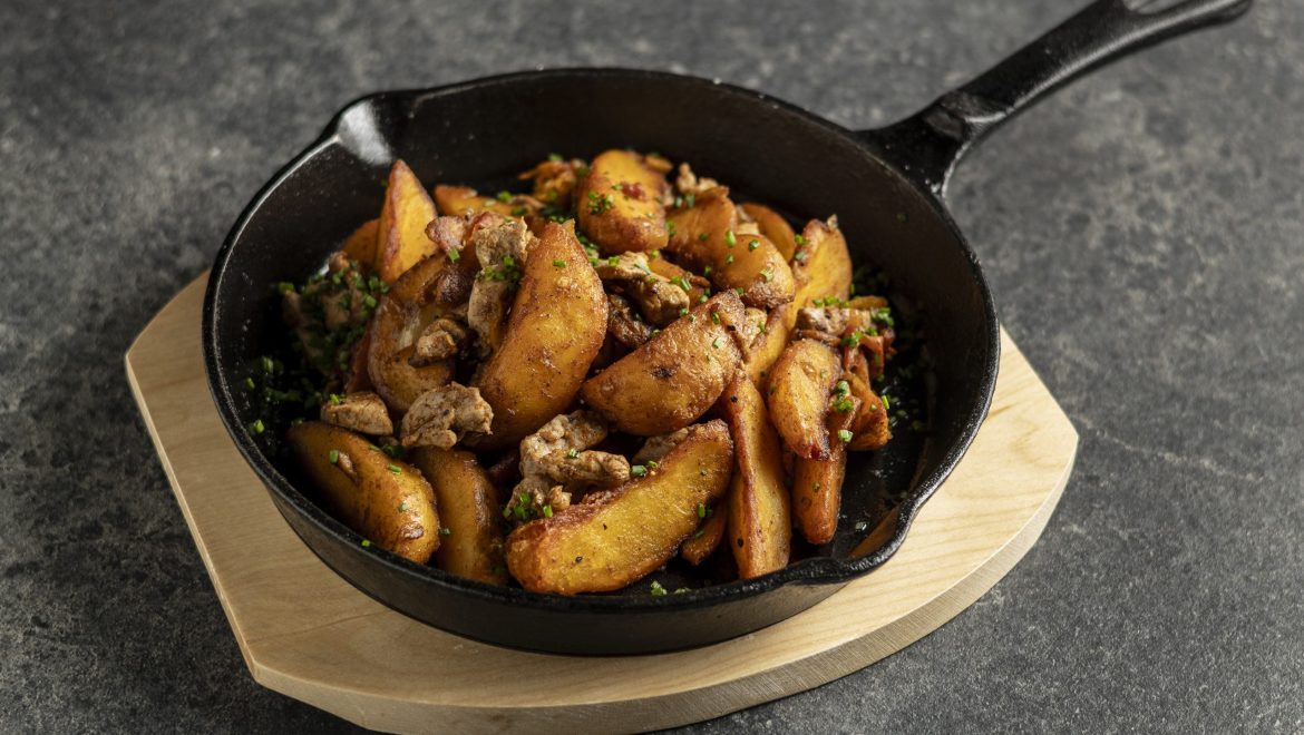 Pork tenderloin brasso style with steak potato